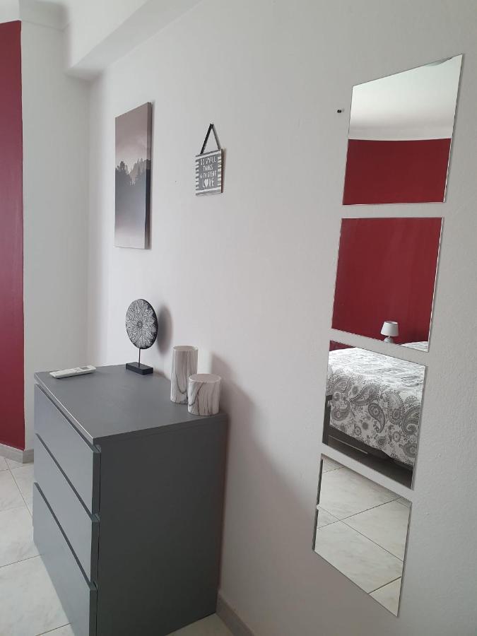 Brisa'S Haven Guesthouse !Pet Friendly! لاغوس المظهر الخارجي الصورة